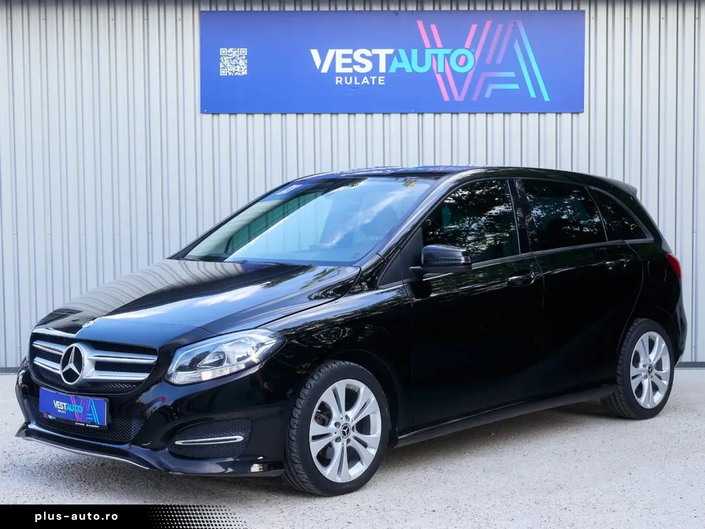 Mercedes-Benz B-180