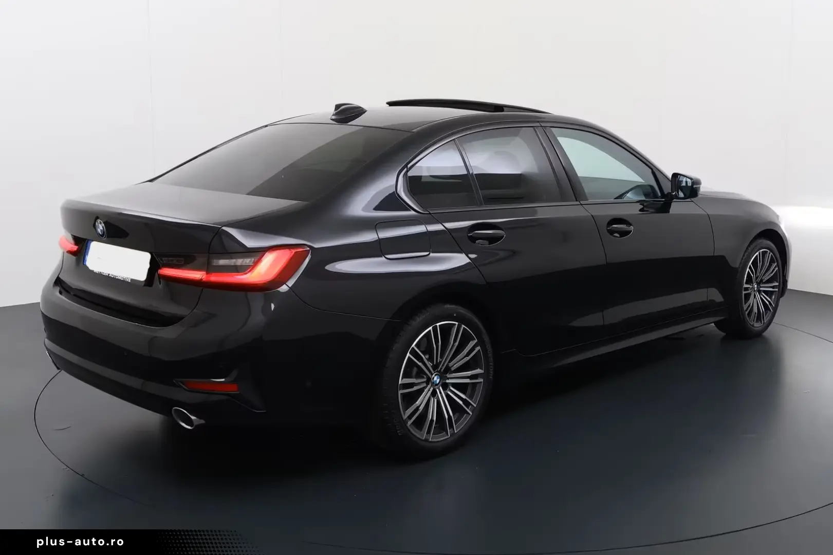 BMW 330i Luxury Line 258cp Automata