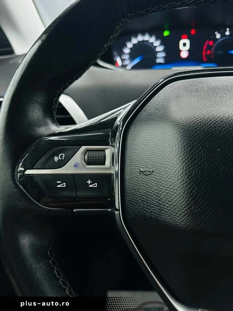 PEUGEOT 5008 2018 1.2i E6 Garantie 12 Luni Rate Avans 0 Doar