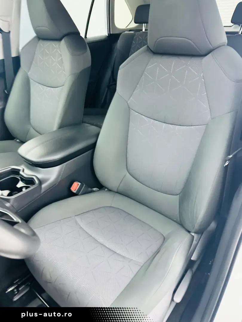 TOYOTA Rav-4 2021 2.5i hybrid E6 Garantie 12 Luni Rate Avans