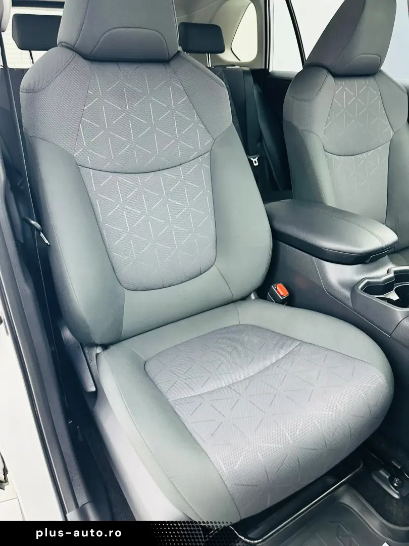 TOYOTA Rav-4 2021 2.5i hybrid E6 Garantie 12 Luni Rate Avans