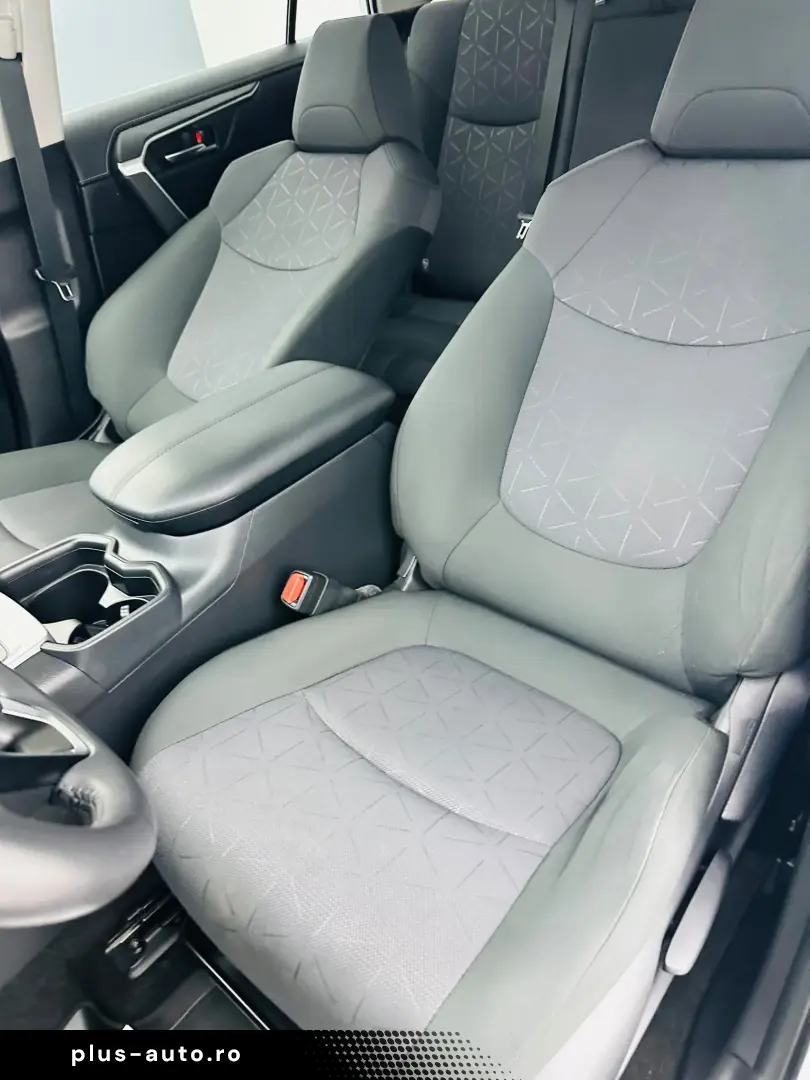 TOYOTA Rav-4 2021 2.5i hybrid E6 Garantie 12 Luni Rate Avans