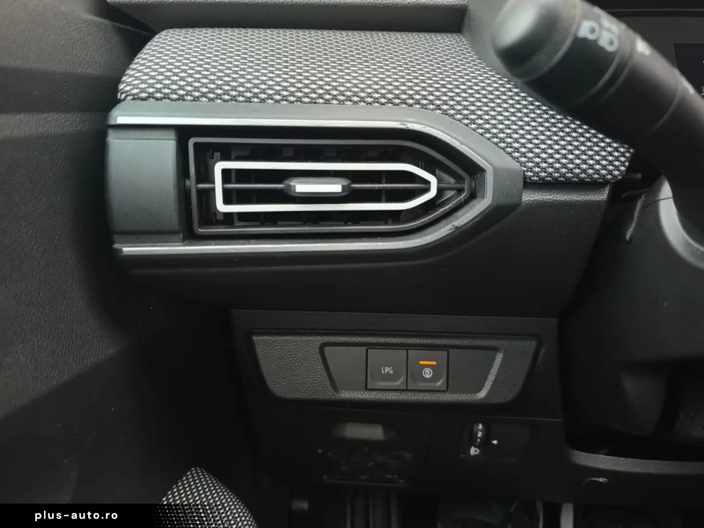 Dacia Logan 1.0 eco-G100 XX