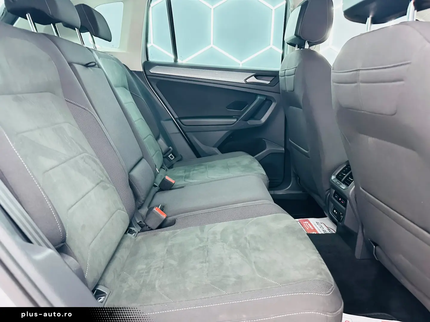 VOLKSWAGEN TIGUAN 2021  2.0D  E6 Garantie 12 Luni Rate Avans