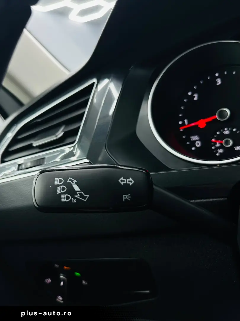 VOLKSWAGEN TIGUAN 2021  2.0D  E6 Garantie 12 Luni Rate Avans