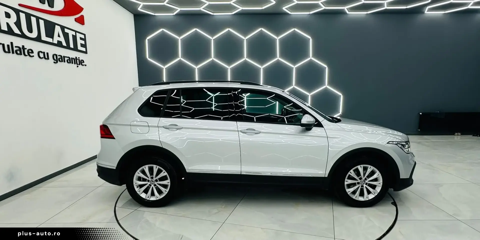VOLKSWAGEN TIGUAN 2021  2.0D  E6 Garantie 12 Luni Rate Avans