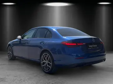 Mercedes-Benz C 300 d   265 CP Masaj Ventilație HUD DISTR