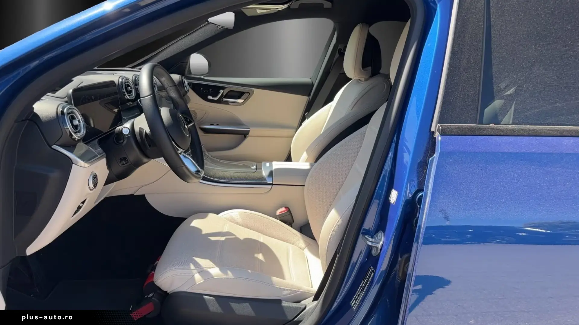 Mercedes-Benz C 300 d   265 CP Masaj Ventilație HUD DISTR