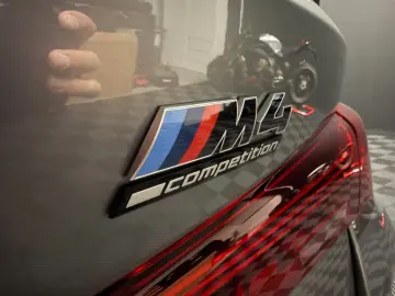 BMW M4 Competition xDrive 530 CP 360  Ventilație   HUD