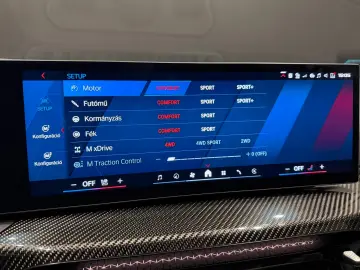 BMW M4 Competition xDrive 530 CP 360  Ventilație   HUD