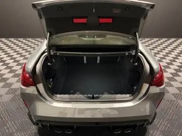 BMW M4 Competition xDrive 530 CP 360  Ventilație   HUD