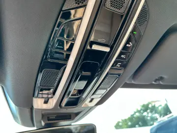 PORSCHE Cayenne E-Hybrid Chrono Plug-in Cam Pan 1.Hand