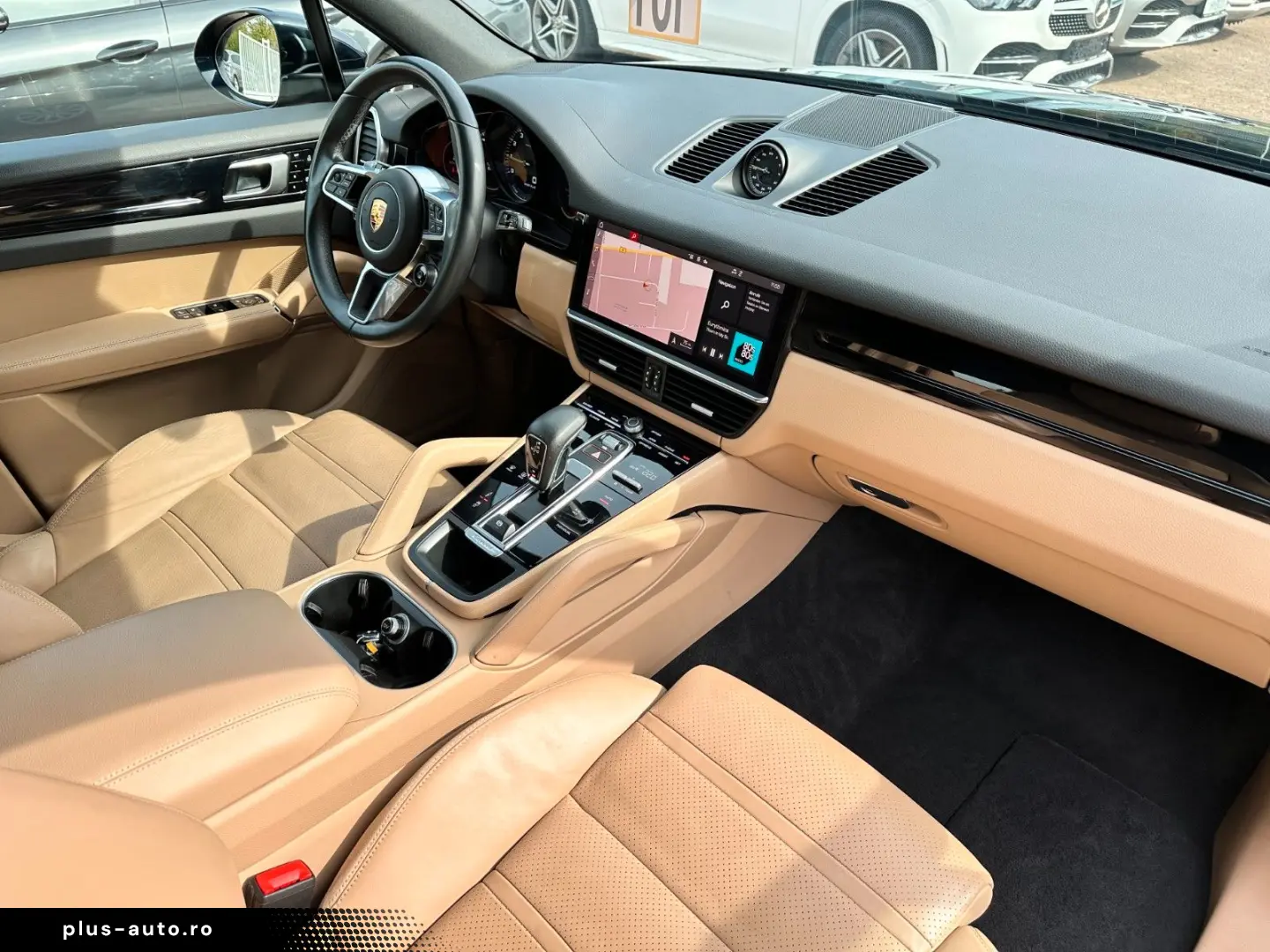 PORSCHE Cayenne E-Hybrid Chrono Plug-in Cam Pan 1.Hand