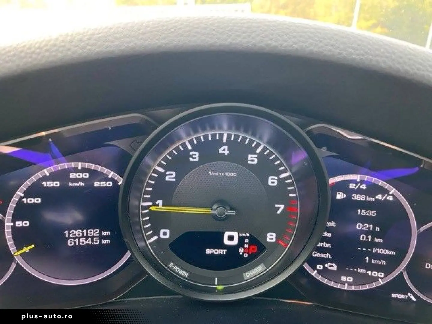 PORSCHE Cayenne E-Hybrid Chrono Plug-in Cam Pan 1.Hand