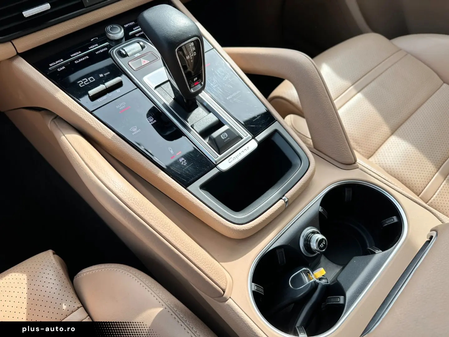 PORSCHE Cayenne E-Hybrid Chrono Plug-in Cam Pan 1.Hand