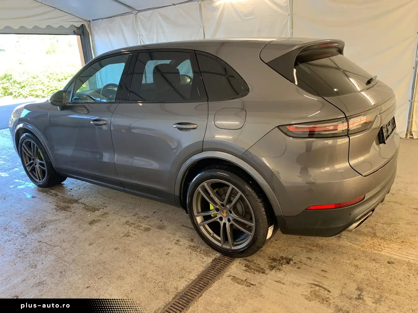 PORSCHE Cayenne E-Hybrid PDLS 21ZOLL KAM PASM MEMORY