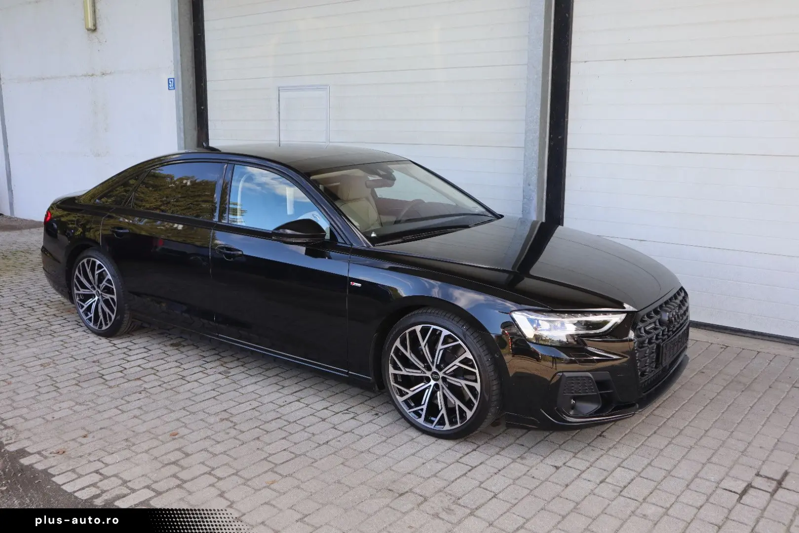 AUDI A8L 60 TFSI V8 lang exclusive UNIKAT UPE 215.170