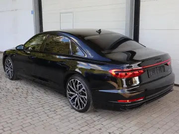 AUDI A8L 60 TFSI V8 lang exclusive UNIKAT UPE 215.170