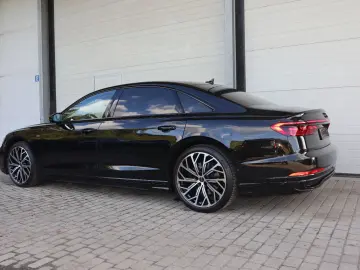 AUDI A8L 60 TFSI V8 lang exclusive UNIKAT UPE 215.170