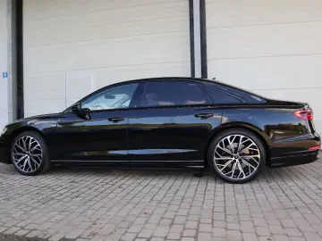 AUDI A8L 60 TFSI V8 lang exclusive UNIKAT UPE 215.170