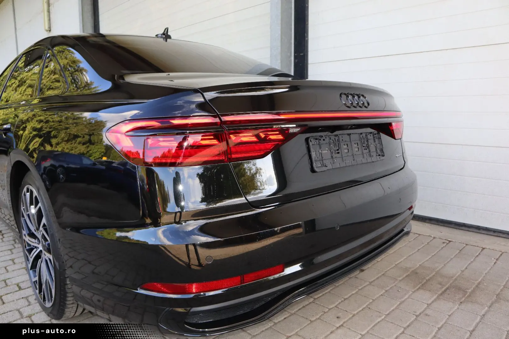 AUDI A8L 60 TFSI V8 lang exclusive UNIKAT UPE 215.170