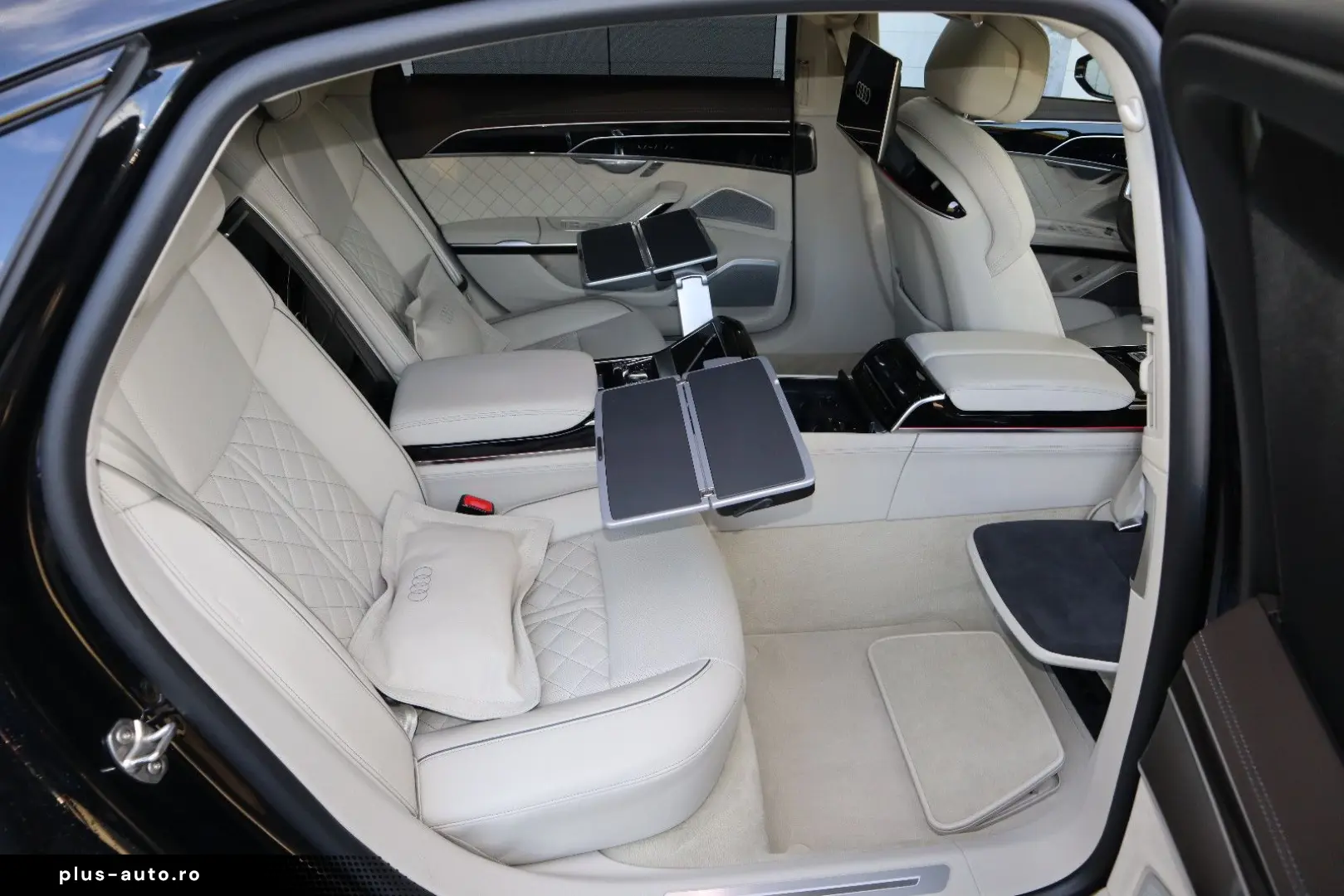AUDI A8L 60 TFSI V8 lang exclusive UNIKAT UPE 215.170