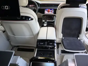 AUDI A8L 60 TFSI V8 lang exclusive UNIKAT UPE 215.170