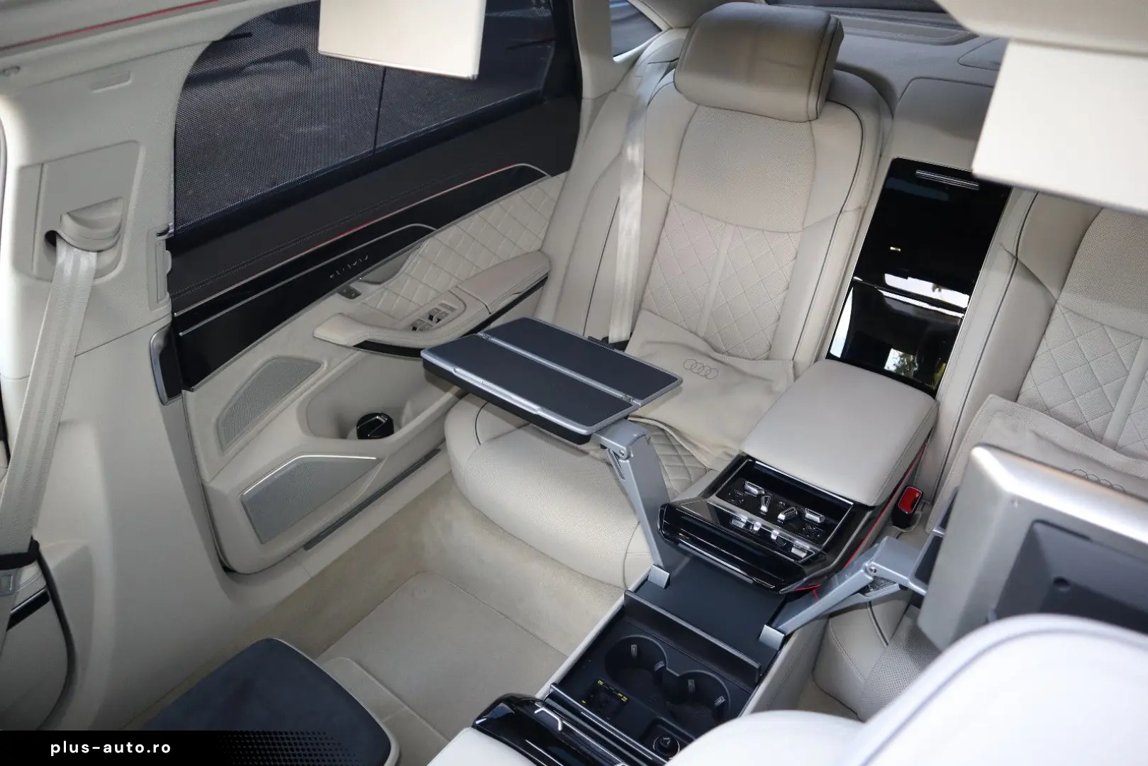 AUDI A8L 60 TFSI V8 lang exclusive UNIKAT UPE 215.170