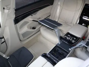 AUDI A8L 60 TFSI V8 lang exclusive UNIKAT UPE 215.170