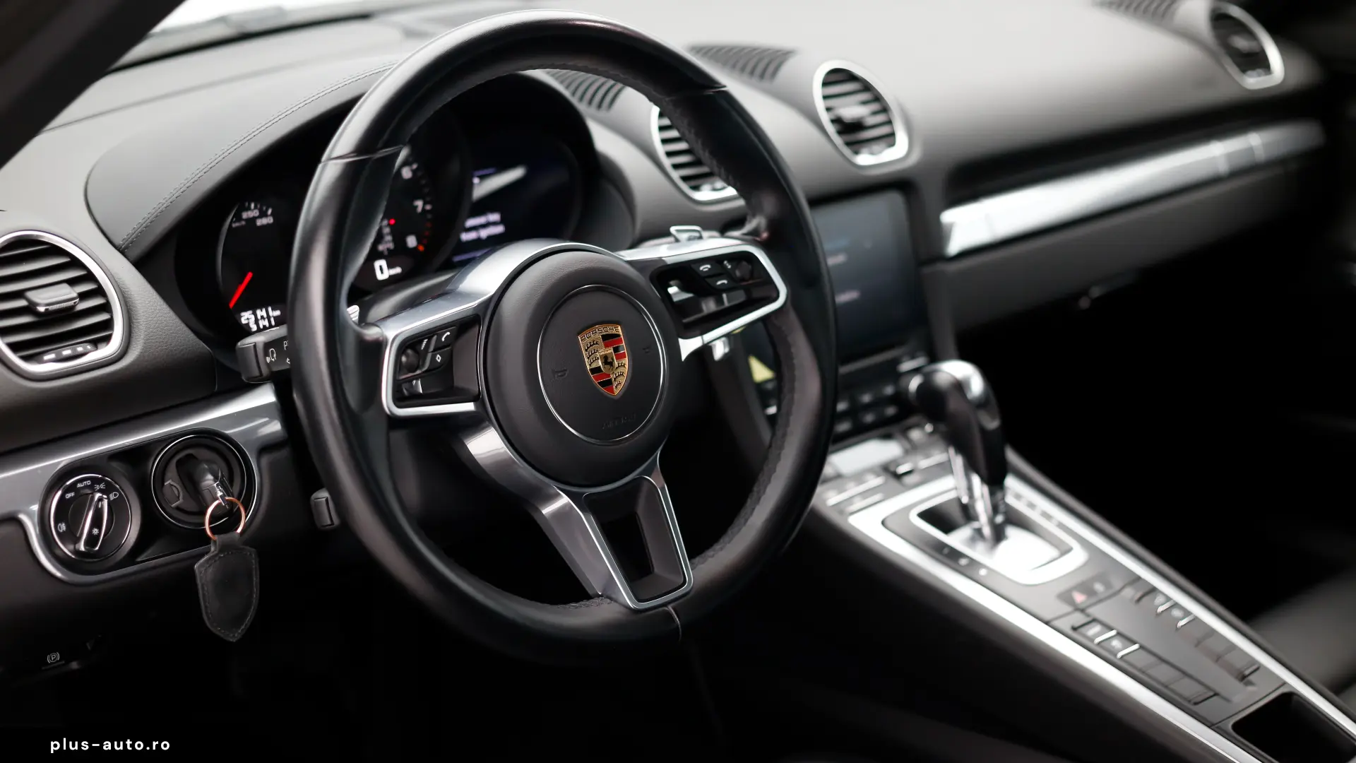 Porsche Cayman - 2023 - 25000 km