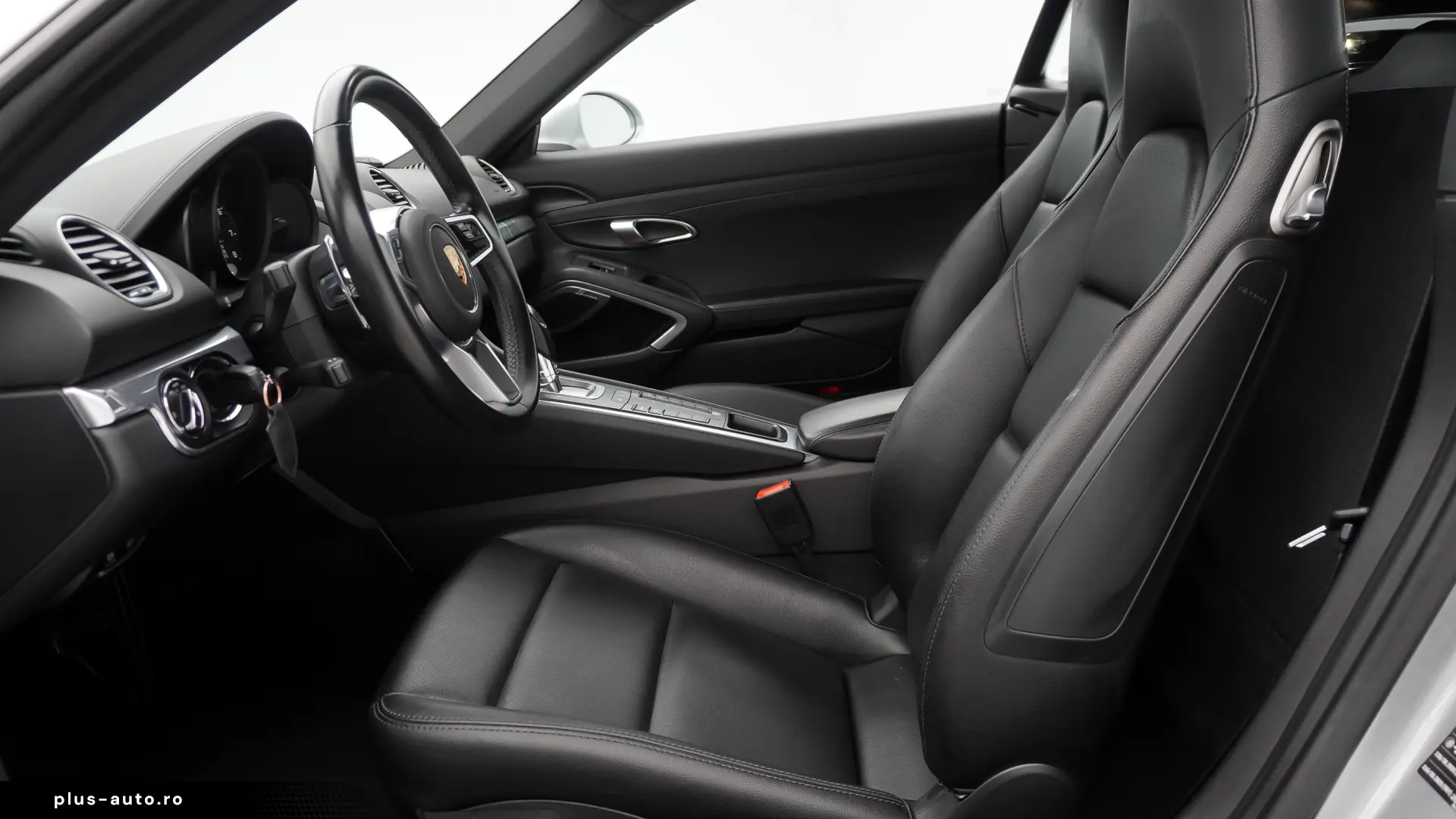 Porsche Cayman - 2023 - 25000 km