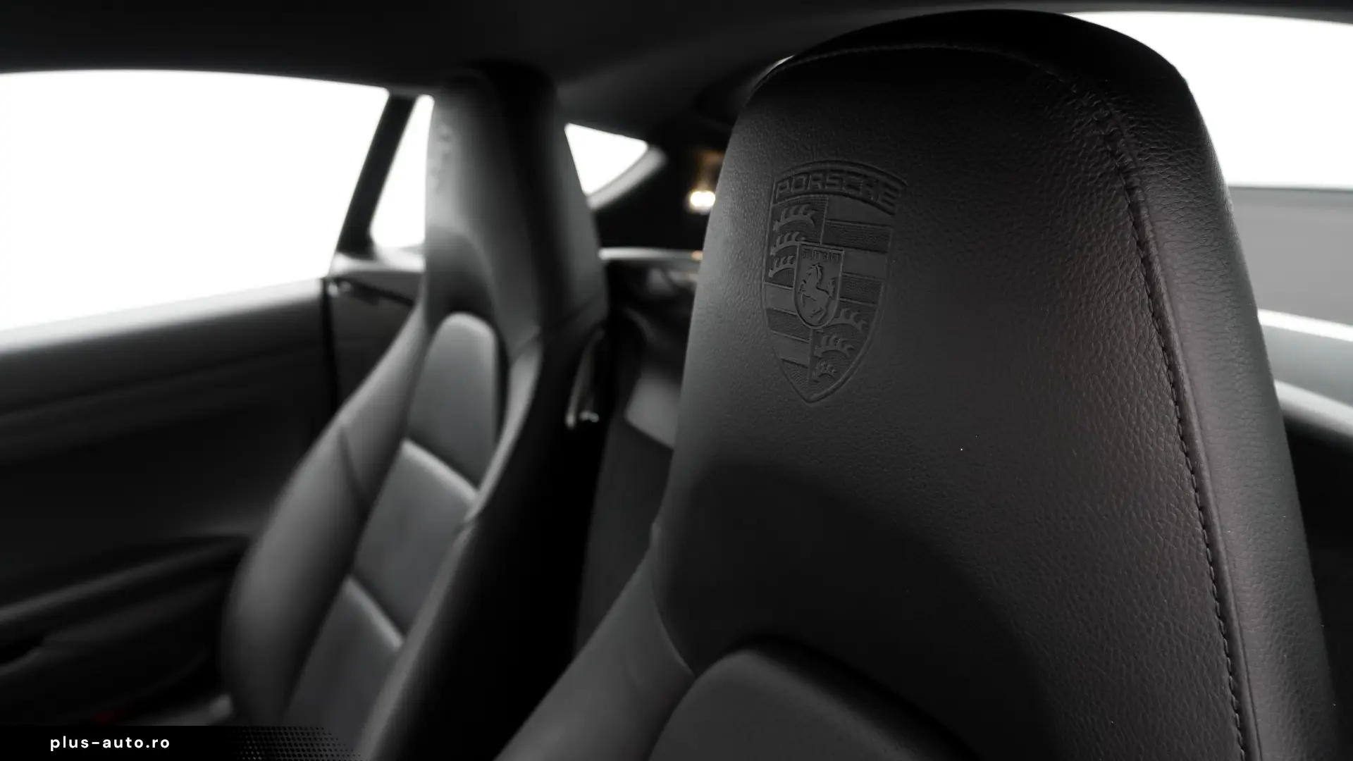 Porsche Cayman - 2023 - 25000 km