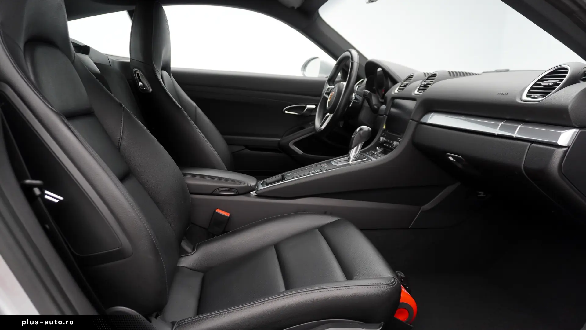 Porsche Cayman - 2023 - 25000 km