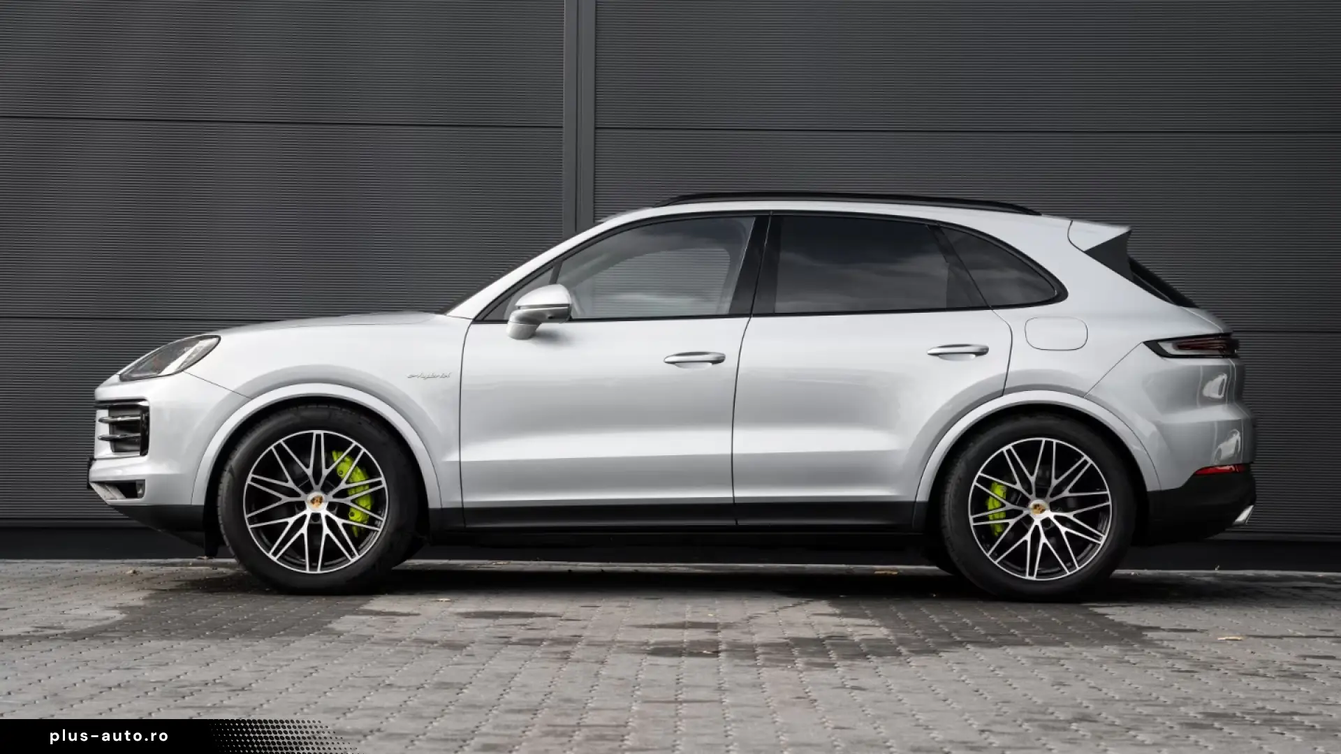 Porsche Cayenne E-Hybrid Panorama PASM Burmester Head-Up
