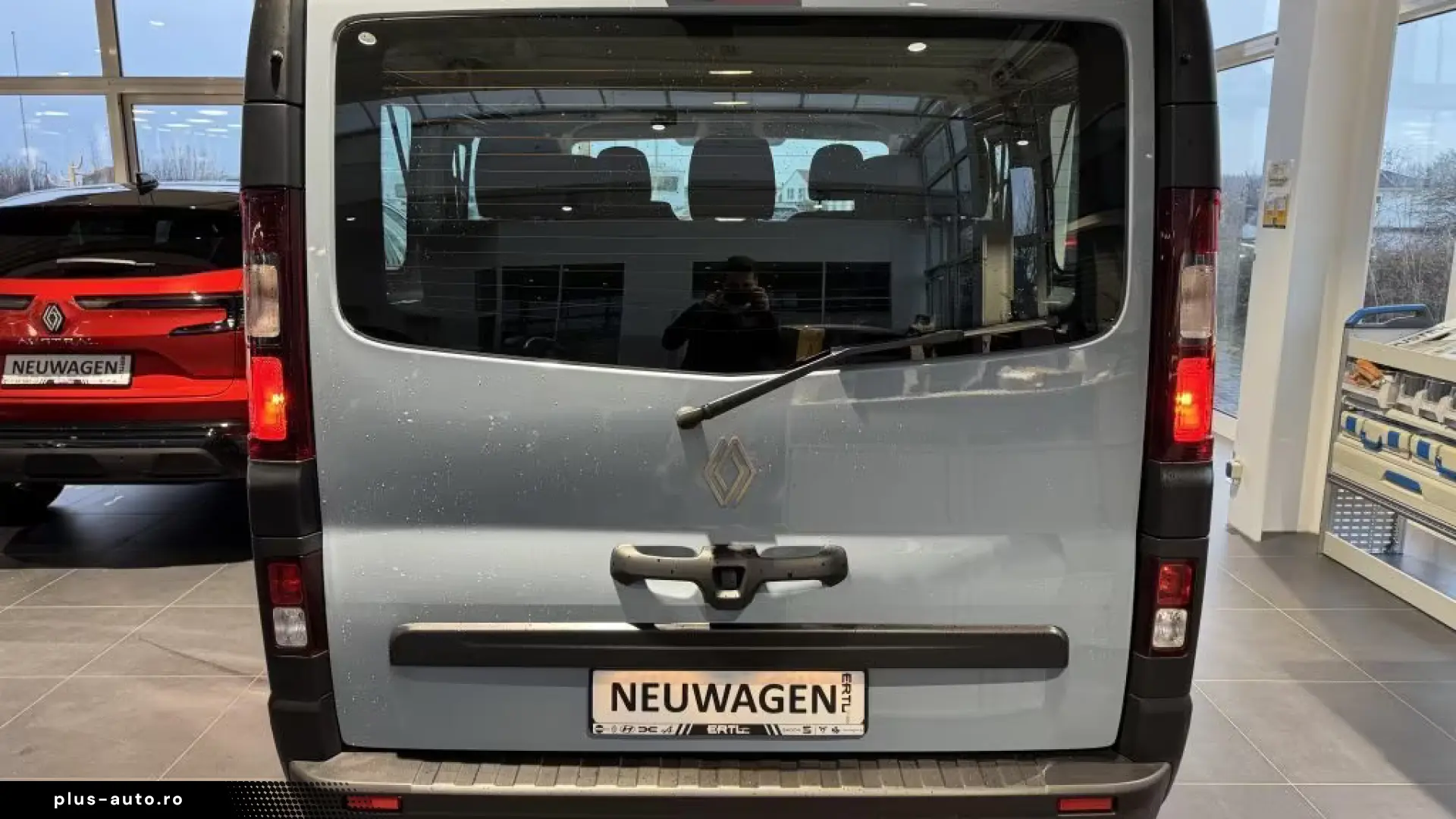 Renault Trafic Authentic Blue dCi 150 MY24