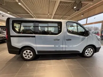 Renault Trafic Authentic Blue dCi 150 MY24