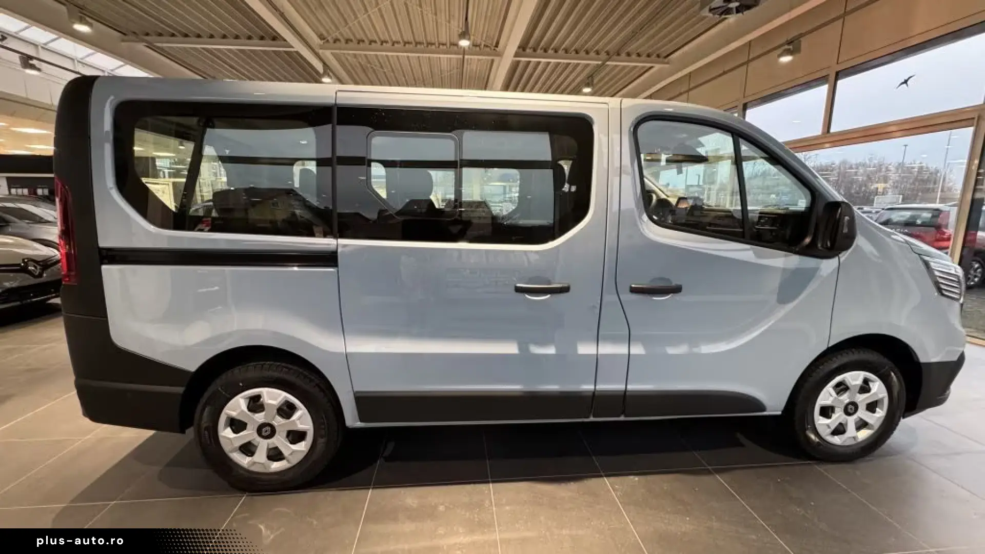 Renault Trafic Authentic Blue dCi 150 MY24