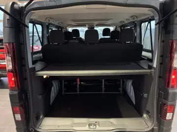 Renault Trafic Authentic Blue dCi 150 MY24