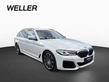 BMW 520dA T M SPORT LivePro Laser Pano HUD Ventilation