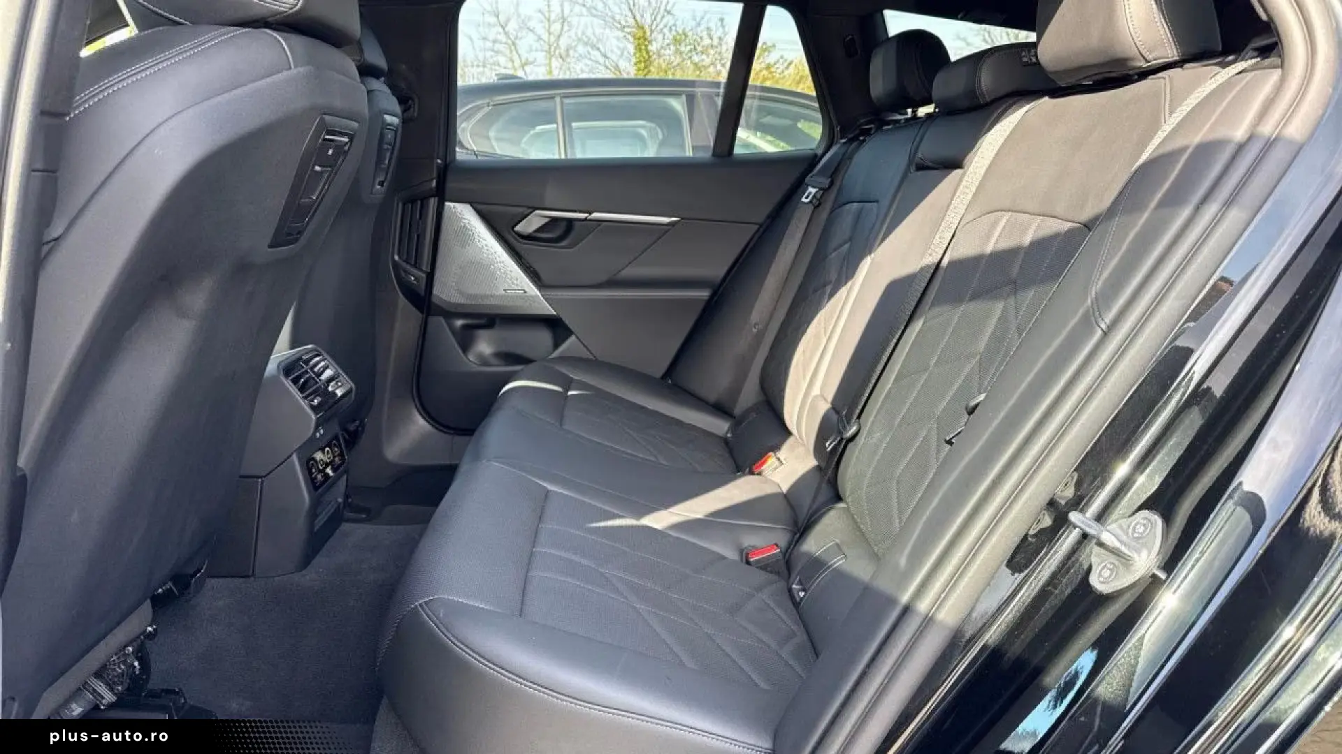 BMW 520dA T M SPORT LivePro AHK StHzg 360  H K St G
