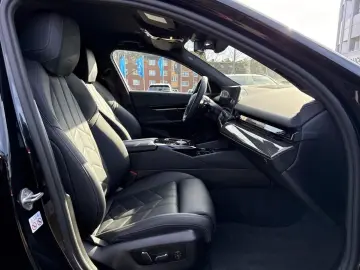 BMW 520dA T M SPORT LivePro AHK StHzg 360  H K St G