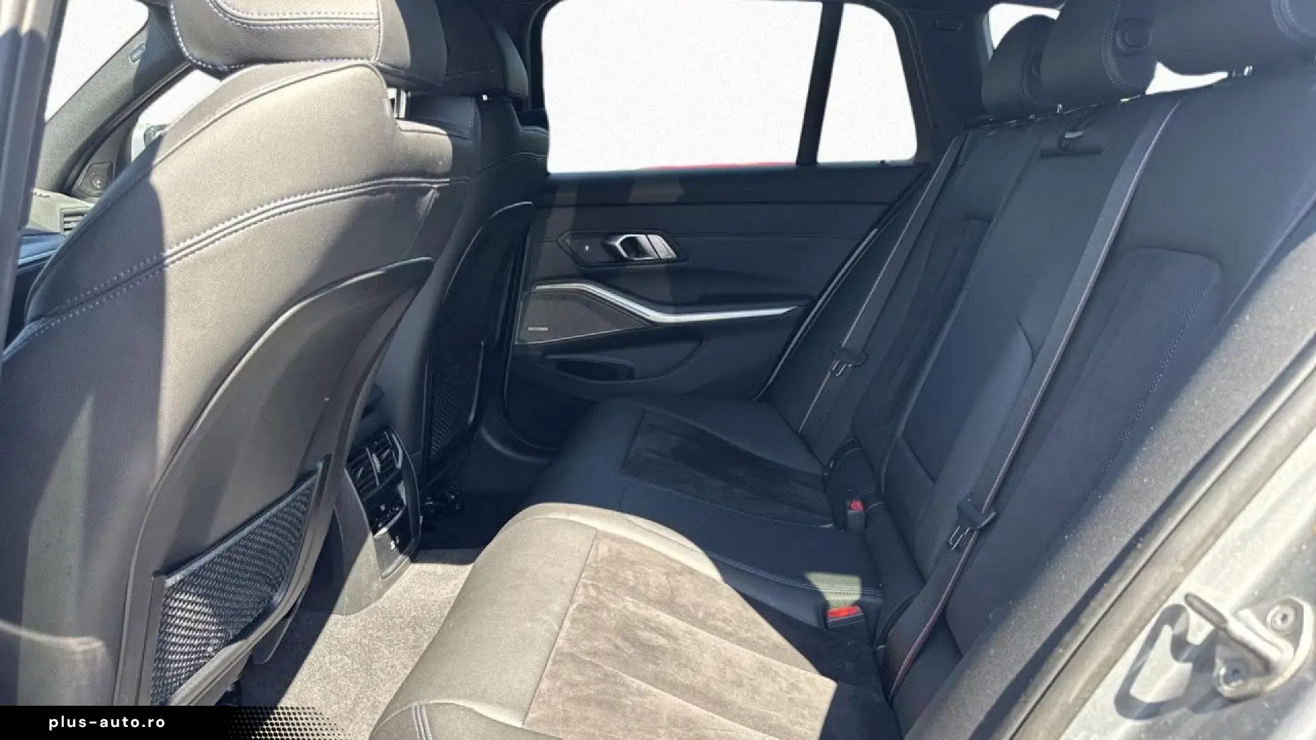 BMW 320dA T M SPORT PRO LivePr AdLED AHK Kam H K 19