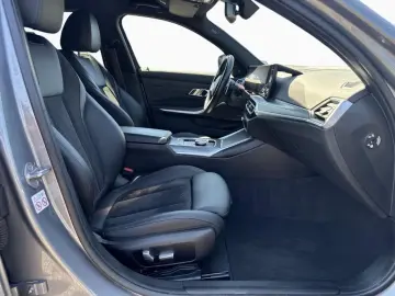 BMW 320dA T M SPORT PRO LivePr AdLED AHK Kam H K 19