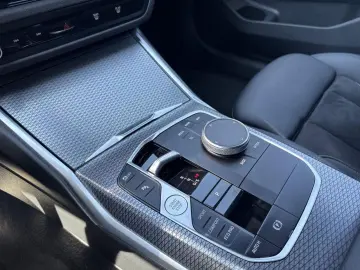 BMW 320dA T M SPORT PRO LivePr AdLED AHK Kam H K 19