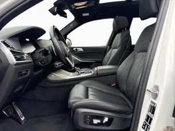 BMW X7 xDr 40d M SPORT NightV Laser KomSi H K 360
