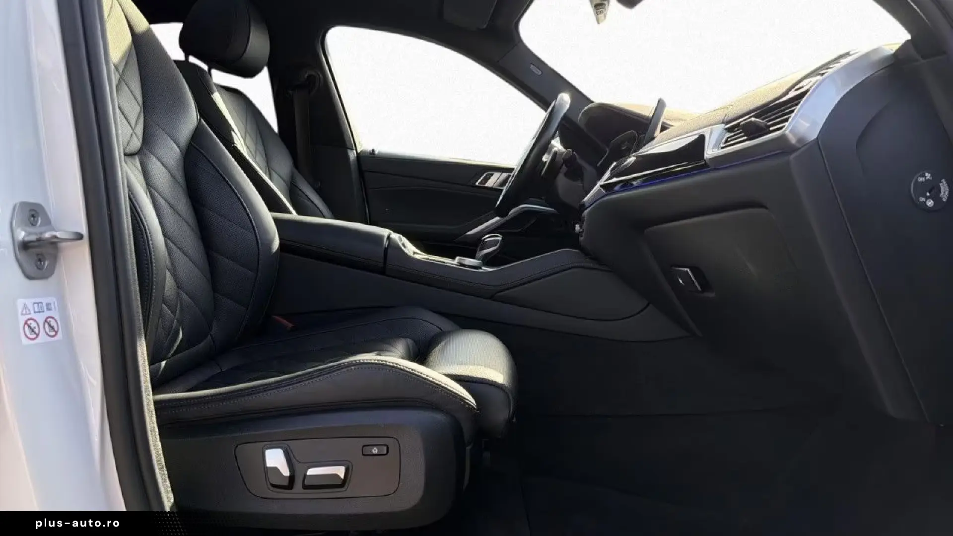 BMW X6 xDr 30dA M SPORT Laser Pano StHzg St Go AHK