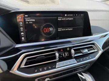 BMW X6 xDr 30dA M SPORT Laser Pano StHzg St Go AHK