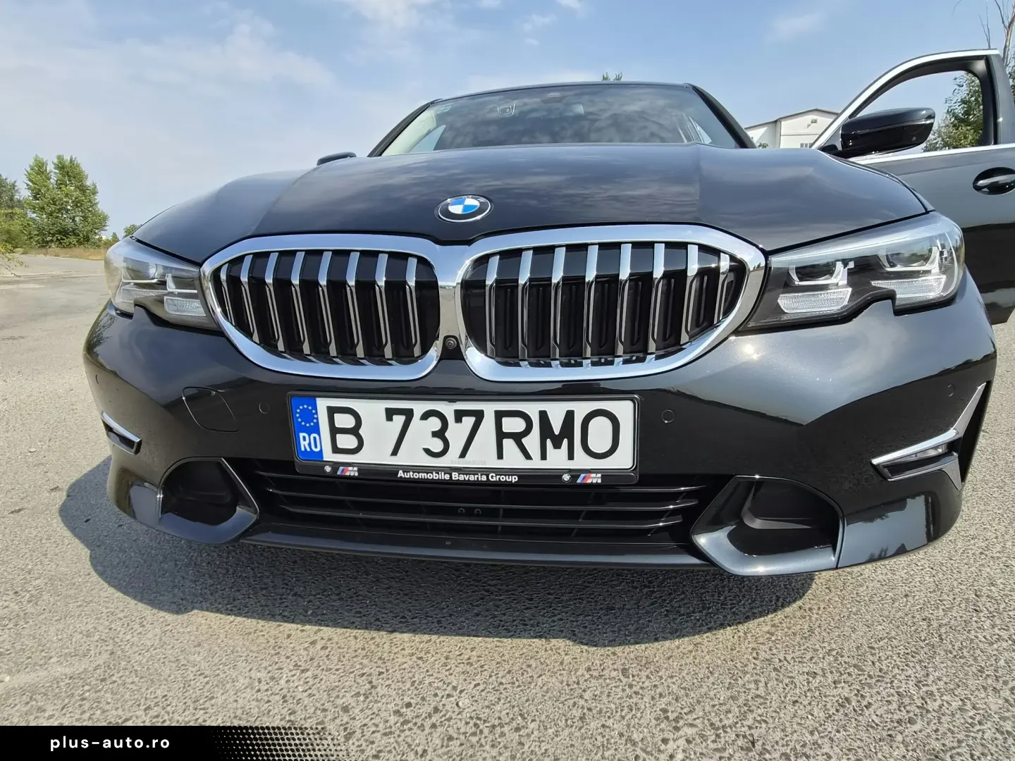 BMW 330e