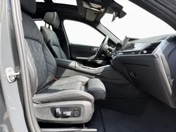 BMW X6 xDr40d M SPORT SoftCl AHK Pano StHz 360  H K