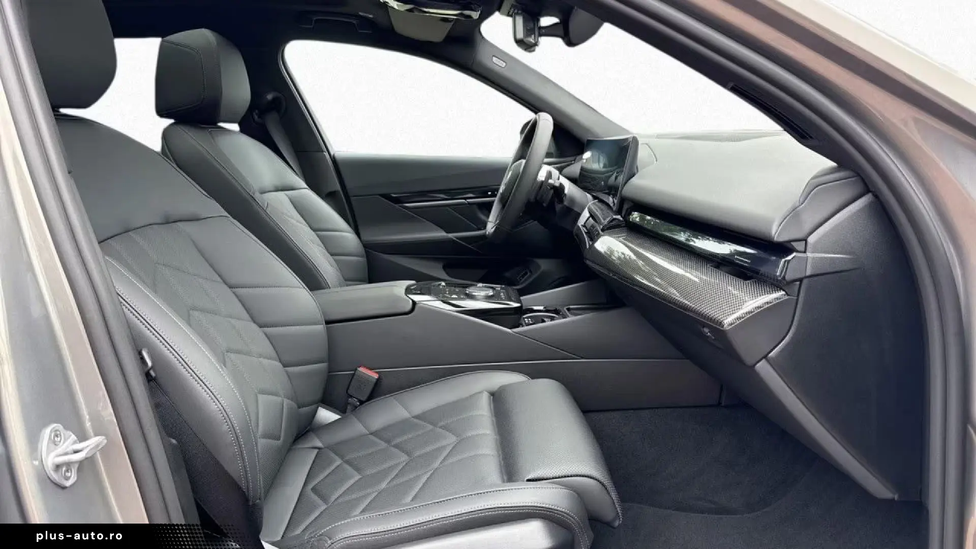 BMW 540dA xDr M SPORT Pano AHK B&W